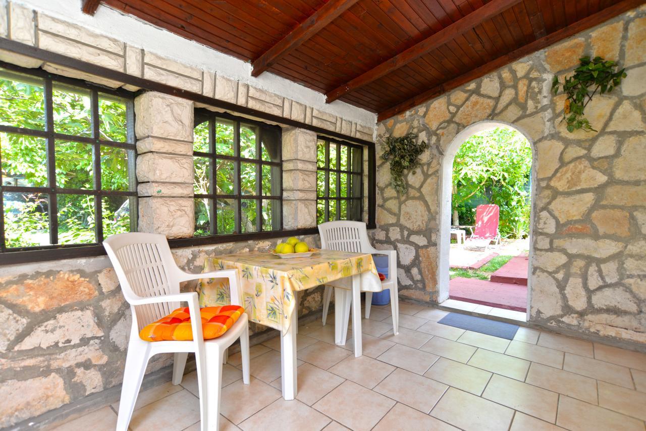 Apartments Predrag 498 메덜린 외부 사진
