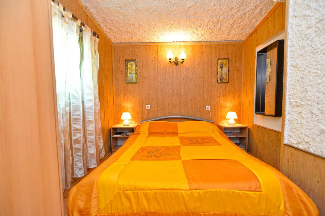 Apartments Predrag 498 메덜린 외부 사진