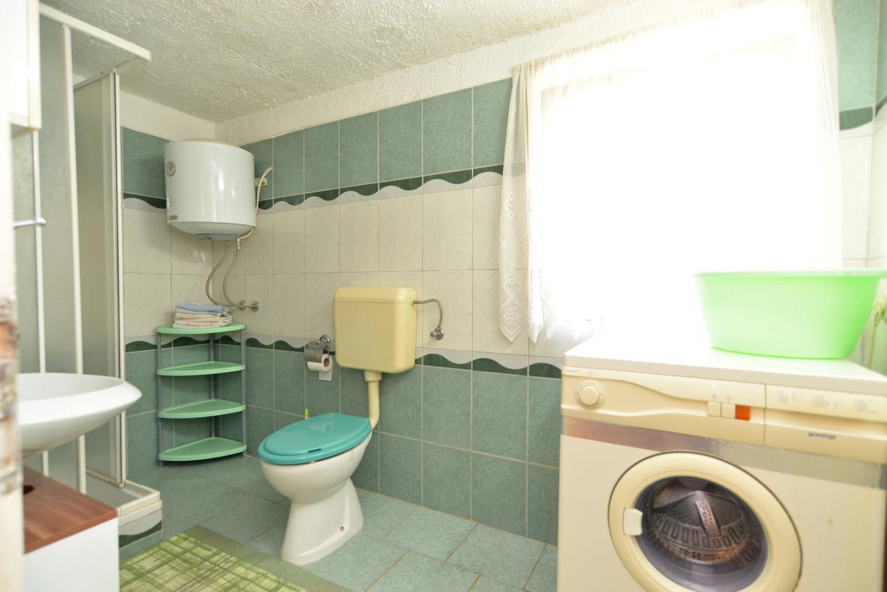 Apartments Predrag 498 메덜린 외부 사진