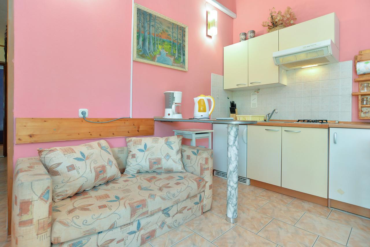 Apartments Predrag 498 메덜린 외부 사진
